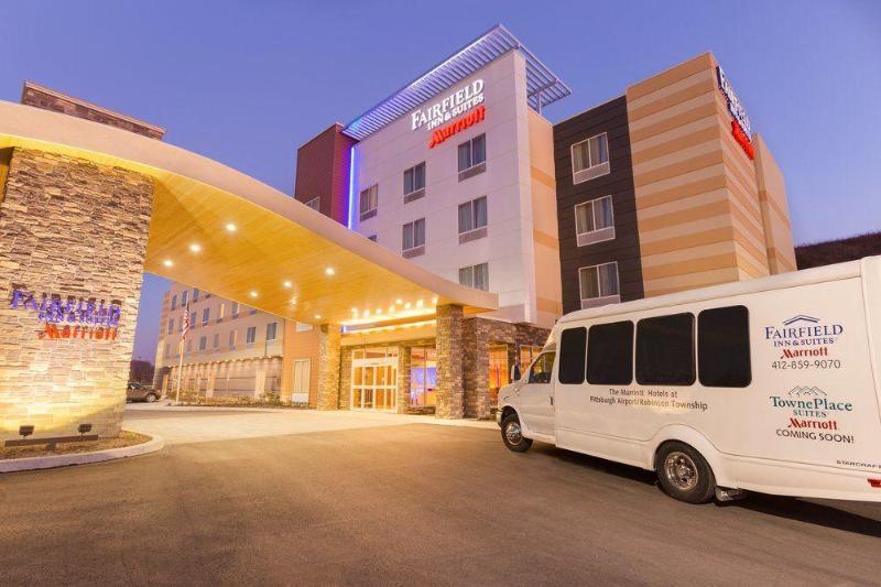 Towneplace Suites By Marriott Pittsburgh Airport/Robinson Township Buitenkant foto