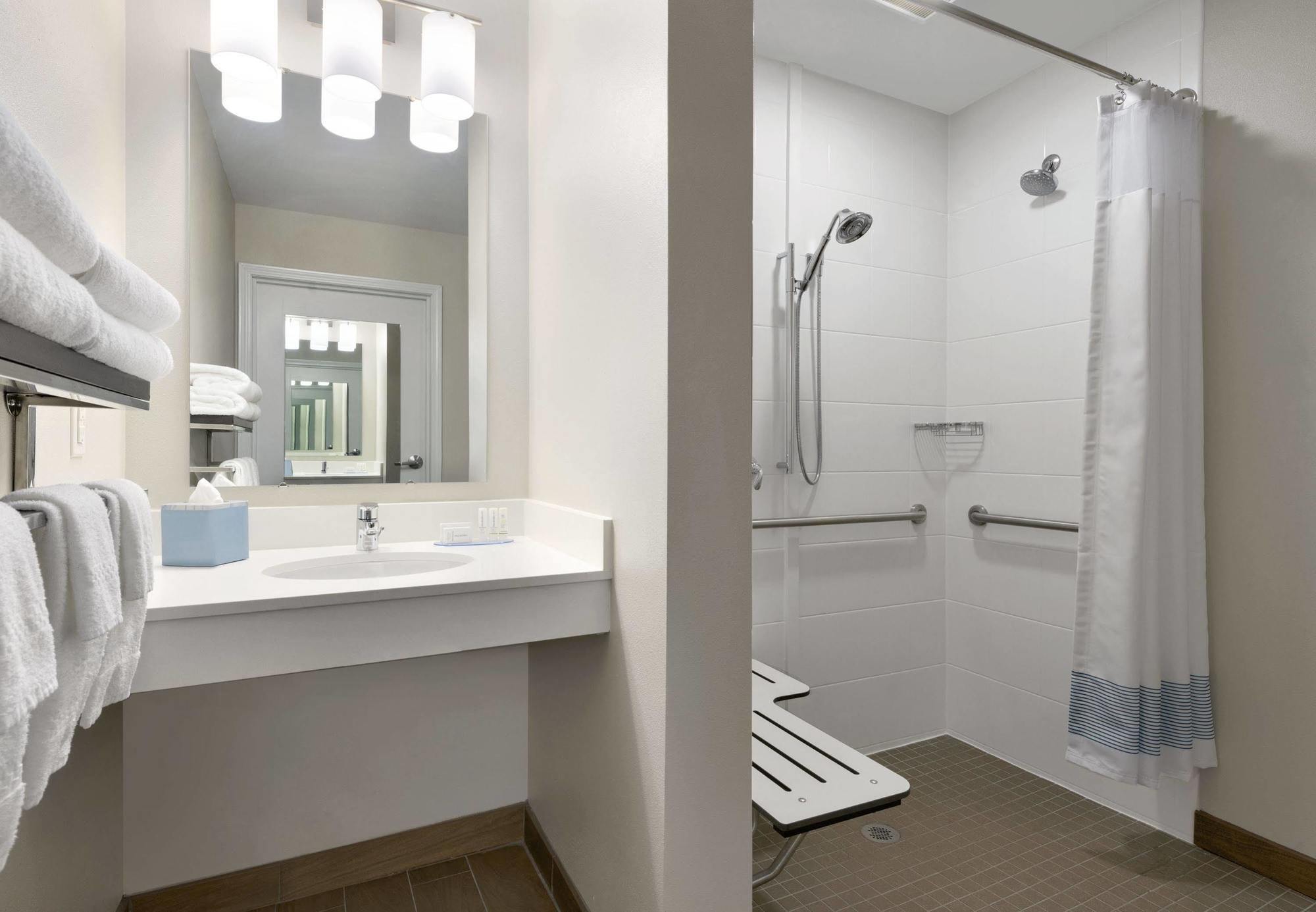 Towneplace Suites By Marriott Pittsburgh Airport/Robinson Township Buitenkant foto