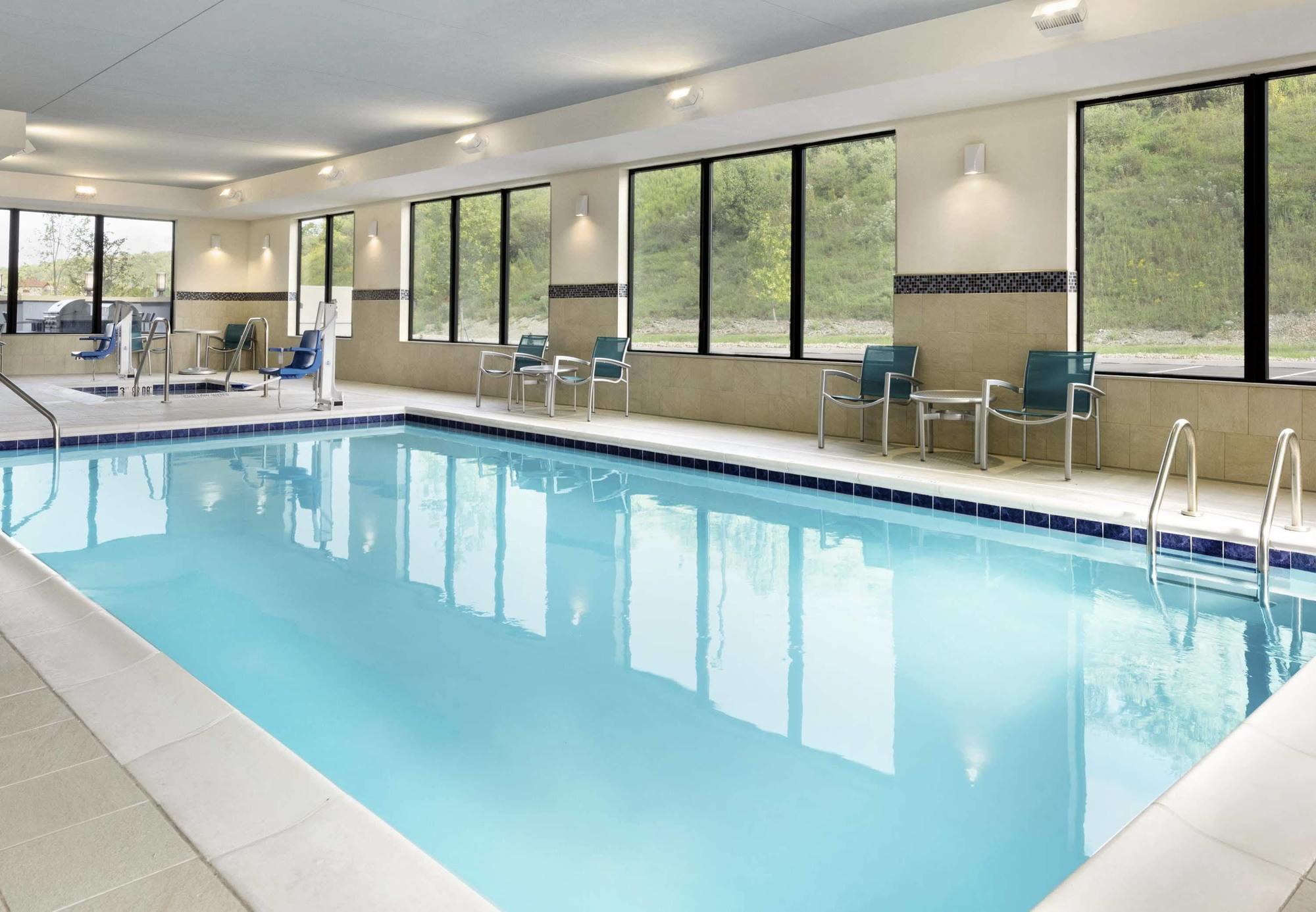 Towneplace Suites By Marriott Pittsburgh Airport/Robinson Township Buitenkant foto